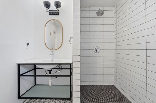 1513 W St Johns Ave, Austin, TX 78757