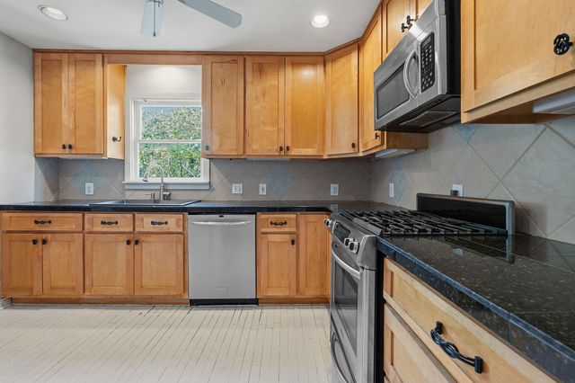 1513 W St Johns Ave, Austin, TX 78757