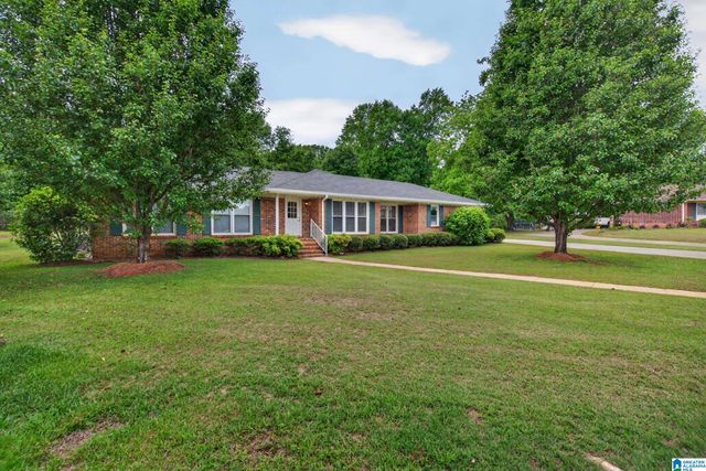 817 TAYLOR CIRCLE, Sylacauga, AL 35150