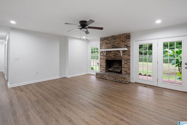 817 TAYLOR CIRCLE, Sylacauga, AL 35150