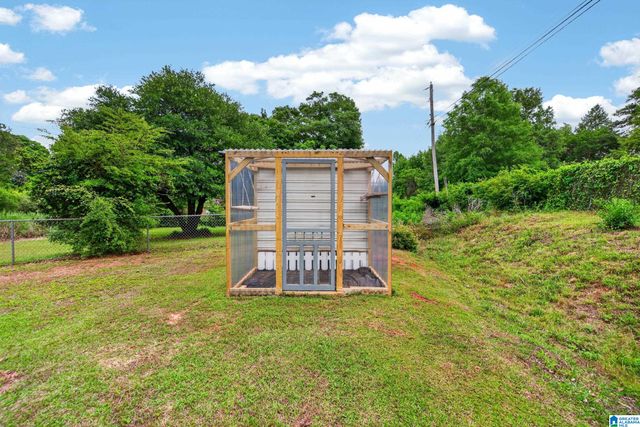 817 TAYLOR CIRCLE, Sylacauga, AL 35150