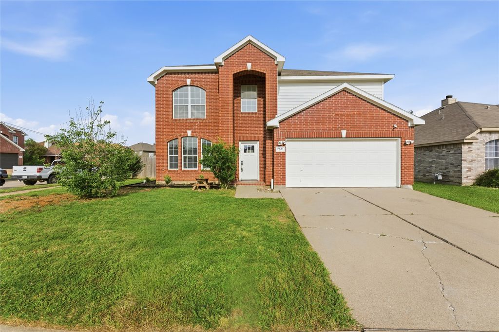 7301 Tin Cup Drive, Arlington, TX 76001