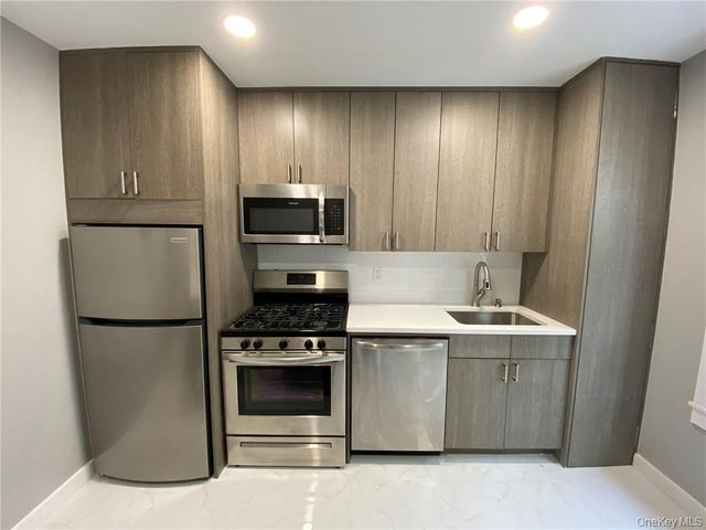 86 Main Street 1, Dobbs Ferry, NY 10522