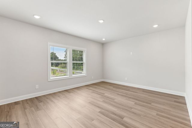 433 Elise Way, Lawrenceville, GA 30045