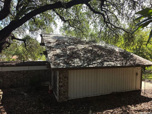 5602 CHARLIE CHAN DR, San Antonio, TX 78240