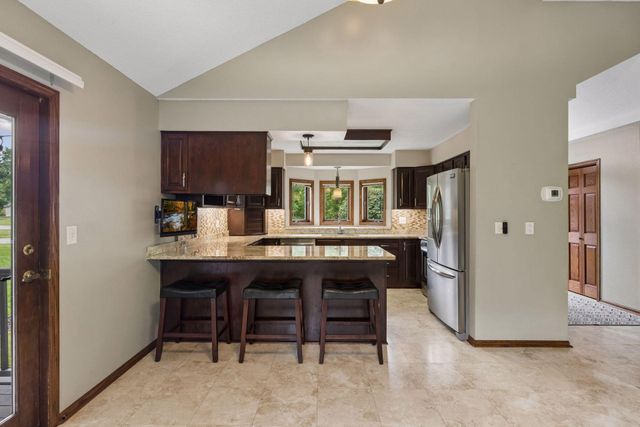 2512 8th Street, White Bear Lake, MN 55110