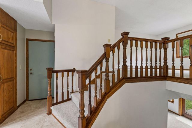 2512 8th Street, White Bear Lake, MN 55110