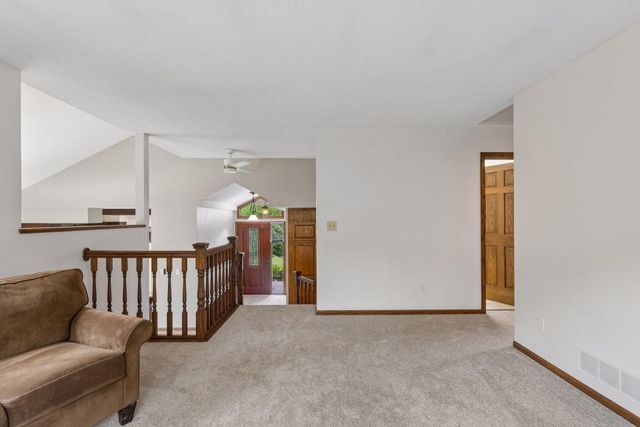 2512 8th Street, White Bear Lake, MN 55110