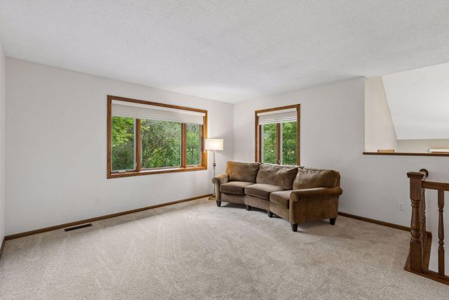 2512 8th Street, White Bear Lake, MN 55110