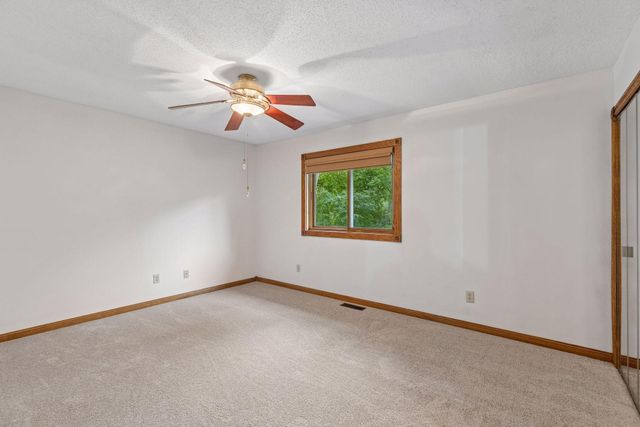 2512 8th Street, White Bear Lake, MN 55110