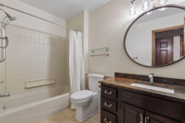 2512 8th Street, White Bear Lake, MN 55110