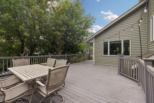 2512 8th Street, White Bear Lake, MN 55110