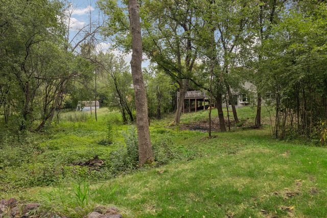2512 8th Street, White Bear Lake, MN 55110