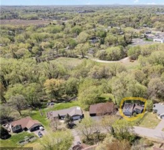 2512 8th Street, White Bear Lake, MN 55110
