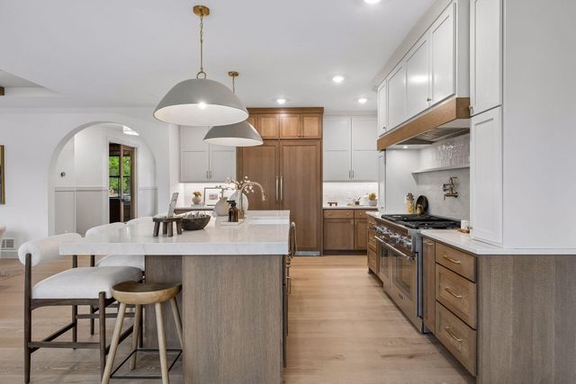 5700 Susan Avenue, Edina, MN 55439