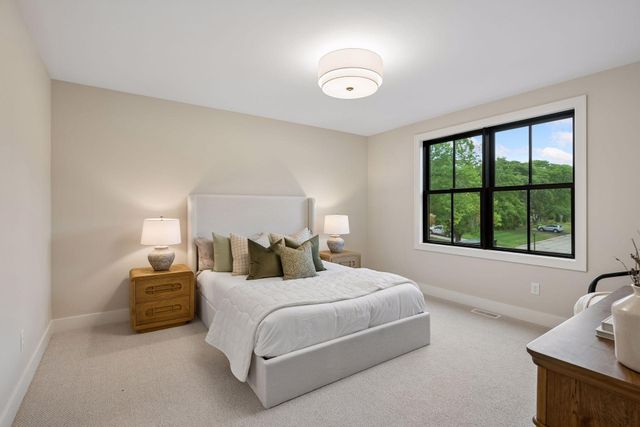 5700 Susan Avenue, Edina, MN 55439
