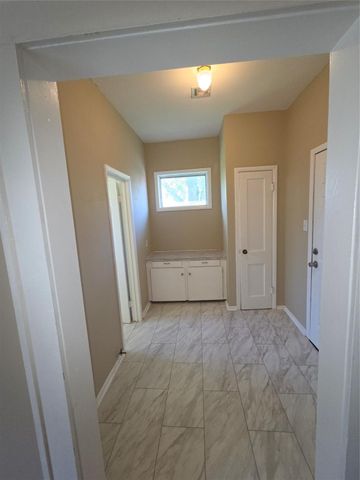1430 Munger Street, Houston, TX 77023