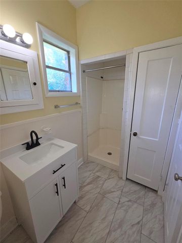 1430 Munger Street, Houston, TX 77023