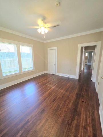1430 Munger Street, Houston, TX 77023