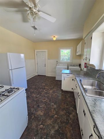 1430 Munger Street, Houston, TX 77023