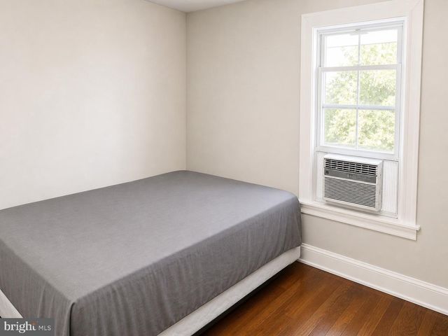 241 E WATER ST, Middletown, PA 17057