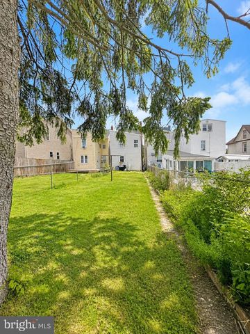 241 E WATER ST, Middletown, PA 17057