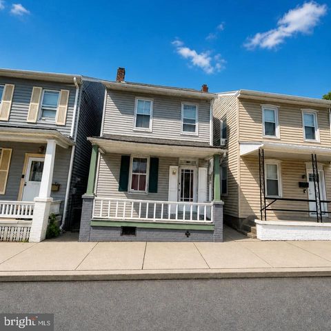 241 E WATER ST, Middletown, PA 17057