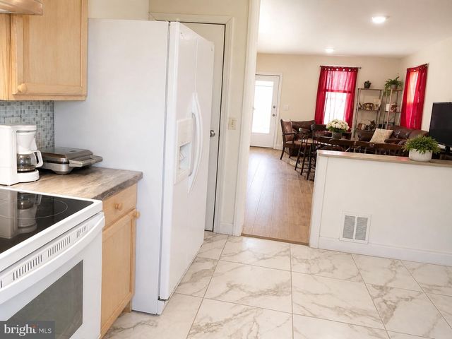 241 E WATER ST, Middletown, PA 17057