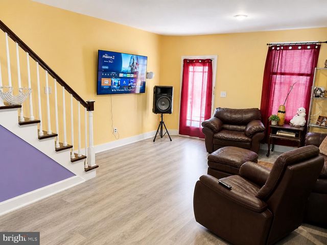 241 E WATER ST, Middletown, PA 17057