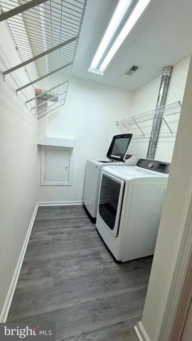 8236 2ND AVE, Vienna, VA 22182