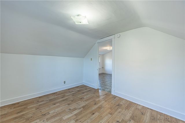 953 7th St Ext, New Kensington, PA 15068