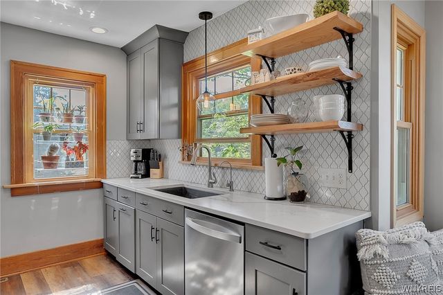163 Capitol, Holland, NY 14080