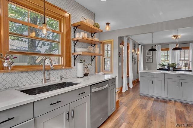 163 Capitol, Holland, NY 14080