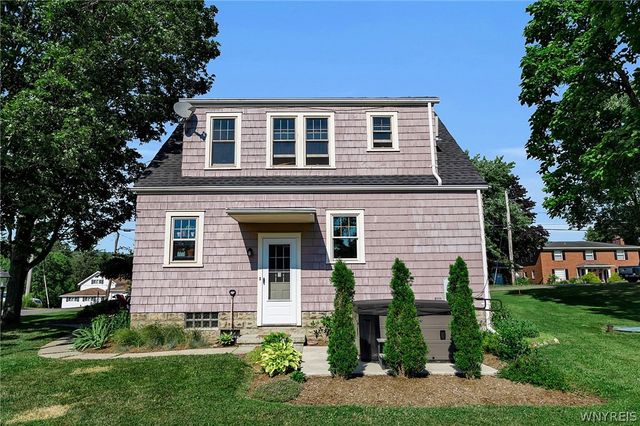 163 Capitol, Holland, NY 14080