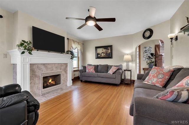 163 Capitol, Holland, NY 14080
