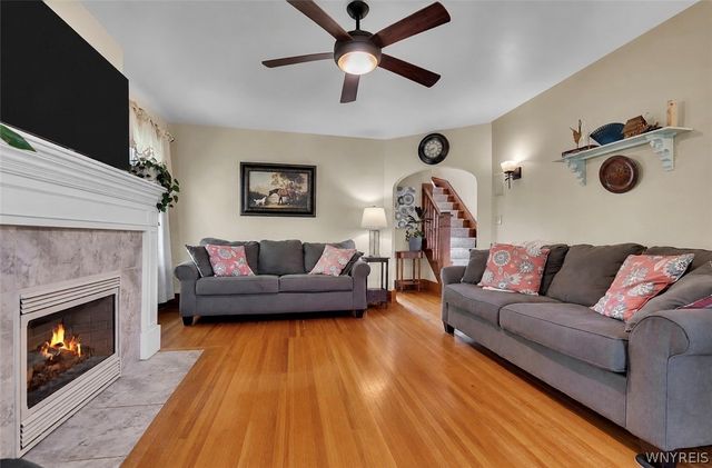 163 Capitol, Holland, NY 14080