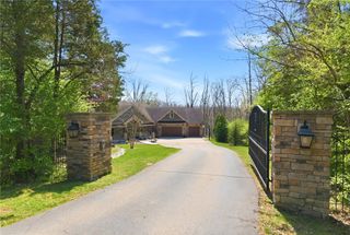855 Willow Oak Court, Springboro, OH 45066