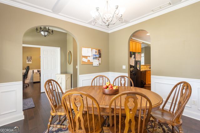 27 Portico Place, Newnan, GA 30265