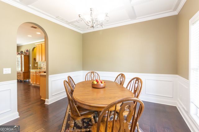 27 Portico Place, Newnan, GA 30265
