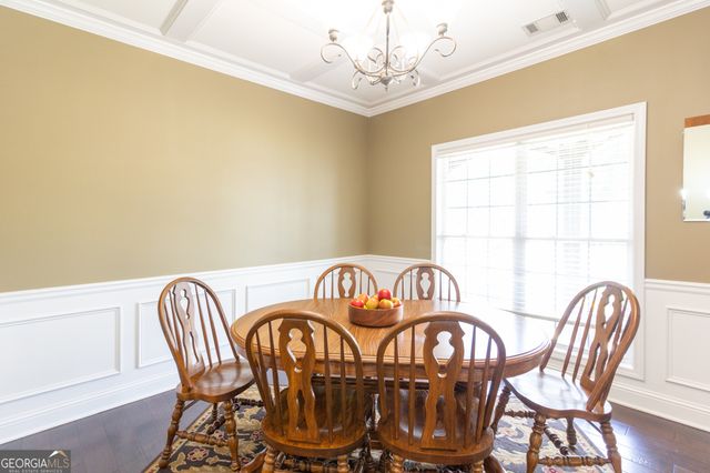 27 Portico Place, Newnan, GA 30265