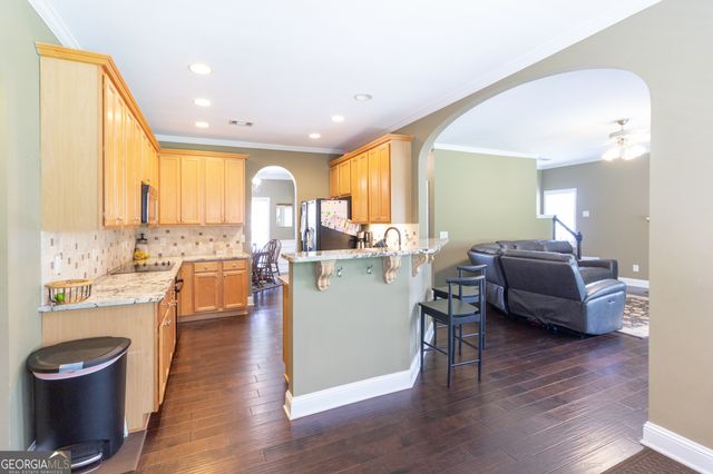 27 Portico Place, Newnan, GA 30265