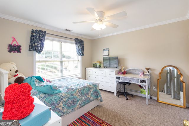 27 Portico Place, Newnan, GA 30265