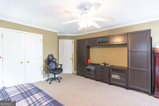 27 Portico Place, Newnan, GA 30265