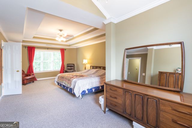 27 Portico Place, Newnan, GA 30265