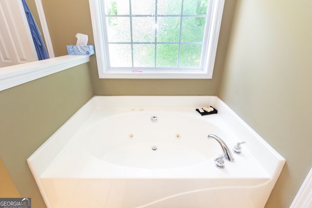 27 Portico Place, Newnan, GA 30265