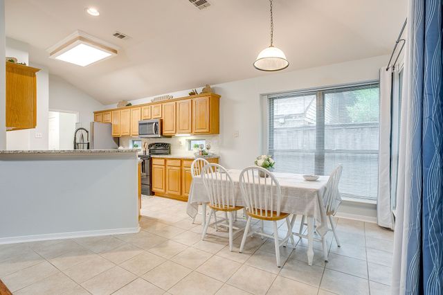 1519 Stratford Drive, Mansfield, TX 76063