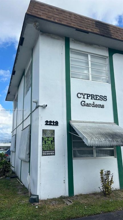 2219 Polk St 9A, Hollywood, FL 33020