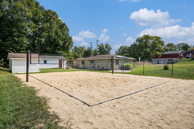 17 Warbler Drive Ne, Algoma Twp, MI 49345