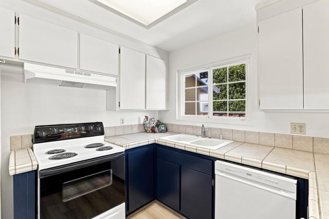 5880 Tandera Avenue, San Jose, CA 95123