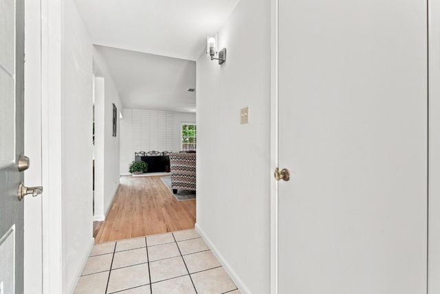5880 Tandera Avenue, San Jose, CA 95123